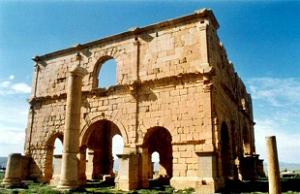 ALGERIE-RUINES ROMAINES DE LAMBESE (28)